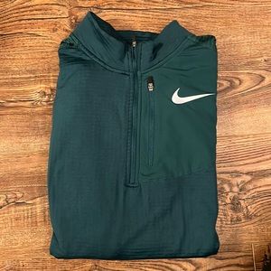 NIKE QUARTER-ZIP DRI-FIT